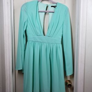 LULU'S mint green chiffon dress